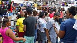 T20 विश्व कप विजेता टीम इंडिया को भारत लौटने में परेशानी: बारबाडोस में कर्फ्यू; बेरिल तूफान के कारण एयरपोर्ट बंद, सभी फ्लाइट कैंसिल