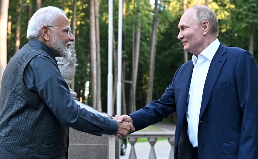 Putin Modi electric car