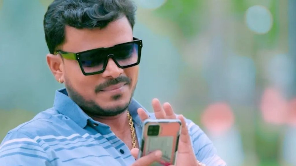 Bhojpuri Adda, bihar girl Allegations Against Pramod Premi Yadav
