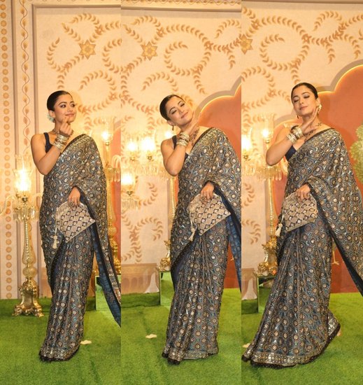 Rashmika Mandanna gorgeous look