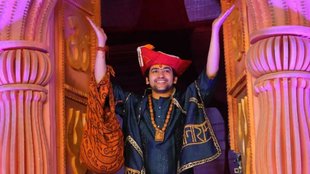 Bageshwar Baba Tips, Astro Tips by Bageshwar Dham Sarkar, Maa Laxmi, Vastu Tips