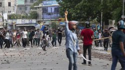 बांग्लादेश में सड़क पर क्यों उतरे छात्र? आरक्षण को लेकर पूरे देश में बवाल के पीछे क्या है वजह