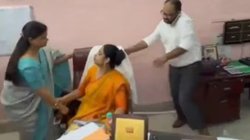 डोंट टच मी-डोंट टच मी करती रहीं प्रिंसिपल, जबरन कुर्सी से हटाया और फिर…, पेपर लीक से जुड़ा है मामला, देखें Video Viral