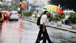 Delhi NCR Weather: IMD ने जारी किया येलो अलर्ट, पूरे सप्ताह तेज बारिश को रहे तैयार