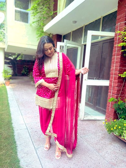Swara Bhasker fashion look