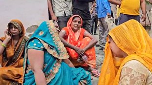 Hathras Stampede, Satsang, jansatta editorial on hathras
