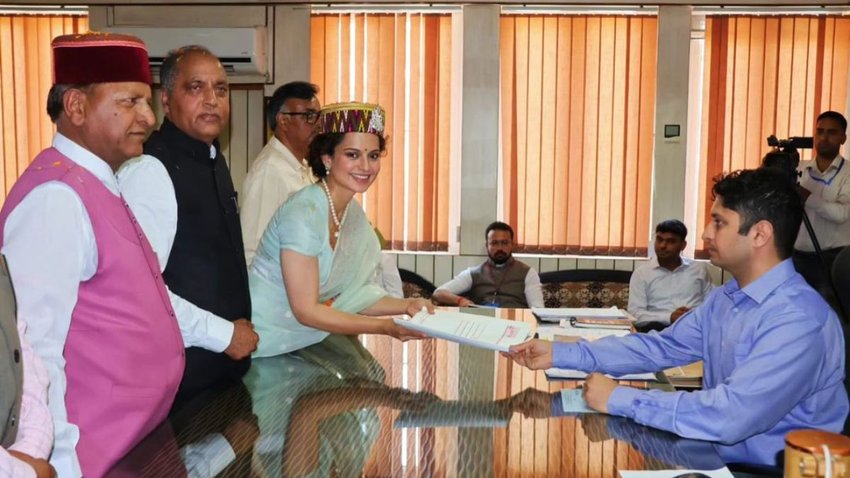Kangana Ranaut Film Emergency Star Cas