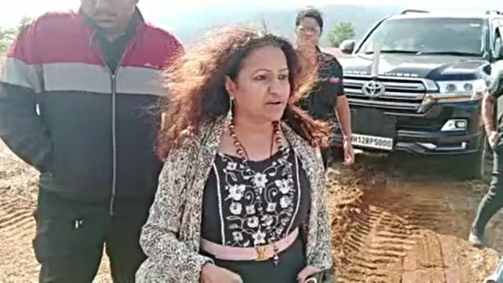 Trainee IAS Puja Khedkar's mother Manorama taken into police custody