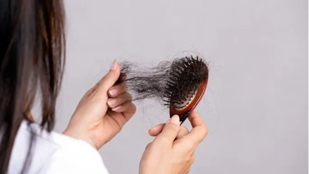 Neelibringadi oil for hair fall