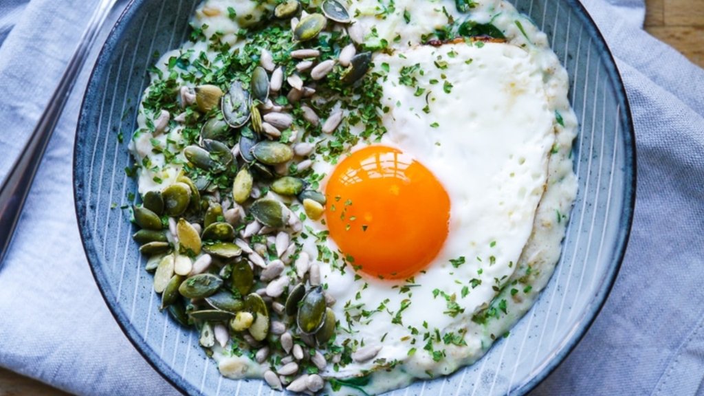 breakfast Egg recipe with oats