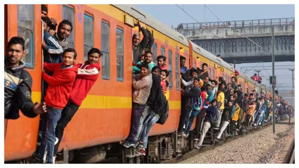 भारतीय रेलवे के परिवहन केंद्रों के लिए बजट घोषणाएं अत्यंत महत्वपूर्ण हैं, क्योंकि वे बुनियादी ढांचे के विकास के लिए धन आवंटन और रणनीतिक प्राथमिकताओं को निर्धारित करती हैं। (Image: Reuters)