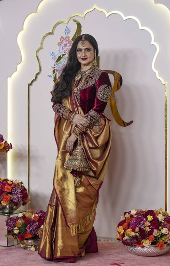 This 70s actress stole the limelight at Anant-Radhika's wedding