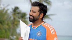 T20 World Cup: रोहित शर्मा ने क्यों खाई बारबाडोस की पिच की मिट्टी, BCCI के VIDEO में ‘हिटमैन’ ने खोला राज