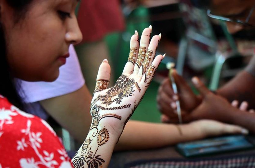 Importance of mehndi in Sawan