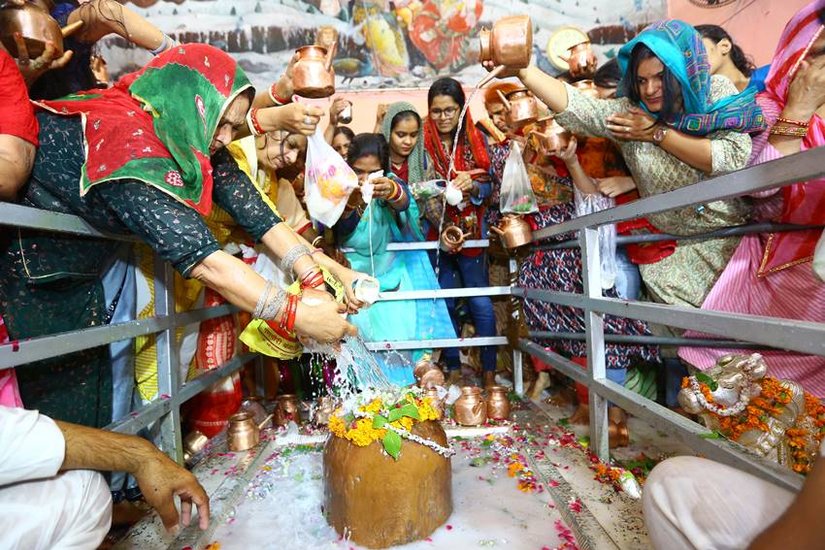 Sawan Month Remedies