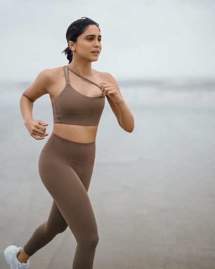 Sharvari Wagh Fitness