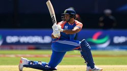 IND vs ZIM: संजू सैमसन और मुकेश कुमार को पीछे छोड़ शिवम दुबे बने ‘प्लेयर ऑफ द मैच’, वॉशिंगटन सुंदर बने ‘प्लेयर ऑफ द सीरीज’