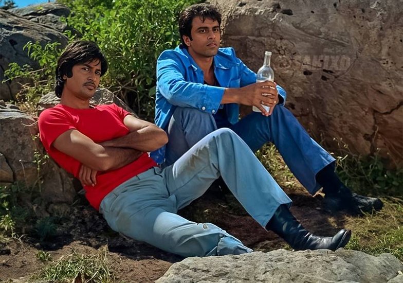 Sholay Look of Panchayat 3 Actors