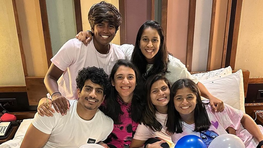 Smriti Mandhana, Birthday Gift, Shreyanka Patil, Terribly Frightened, Watch Video