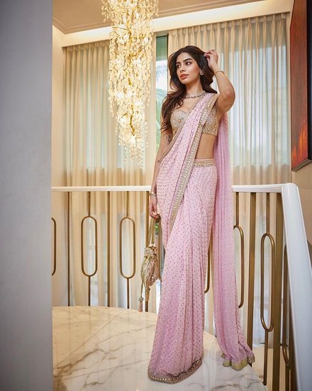 Khushi Kapoor fashion