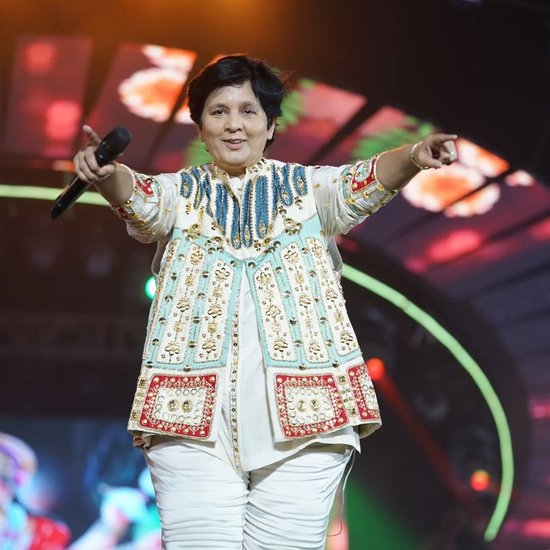 Falguni Pathak