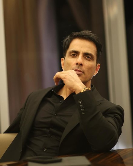 Sonu Sood College Romance