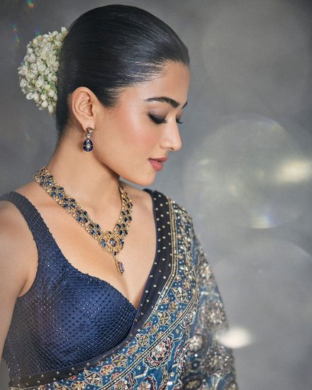 Rashmika Mandanna blue sari