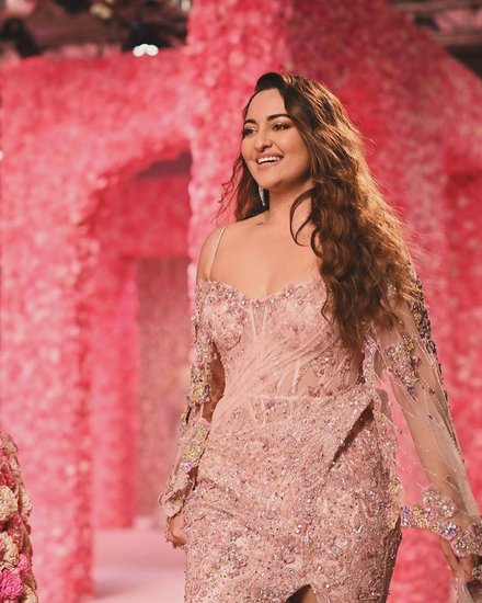 Sonakshi Sinha