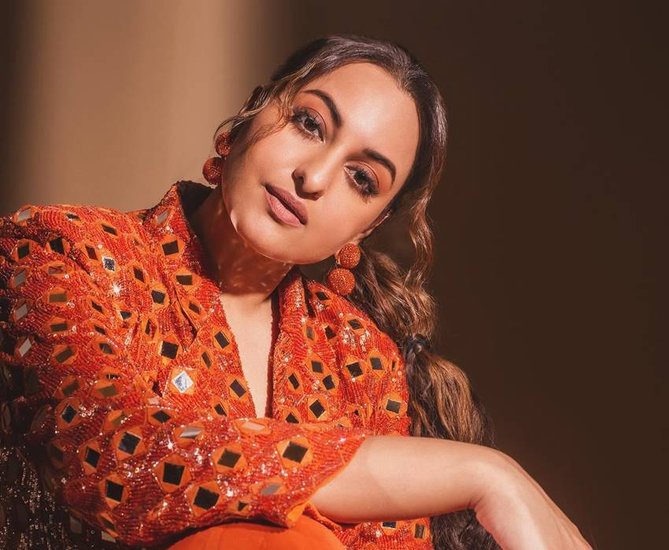 Sonakshi Sinha Beauty Tips