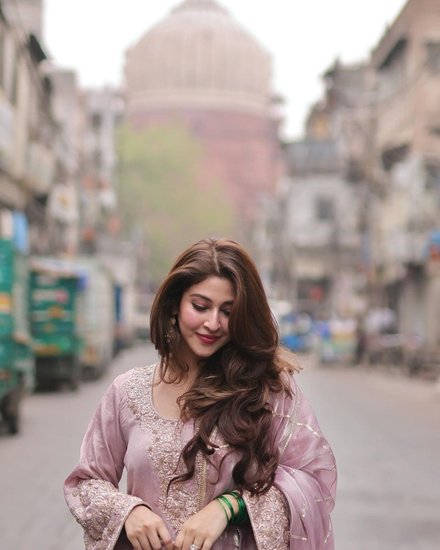 Sonarika Bhadoria Says Not getting Work