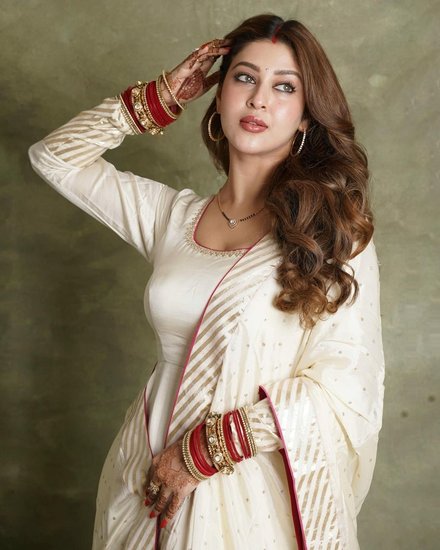 Sonarika Bhadoria Says Not getting Work