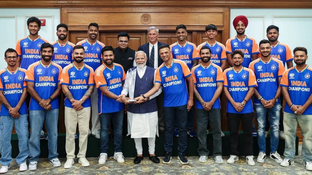 Rohit Sharma | PM Modi | Modi | Team India |