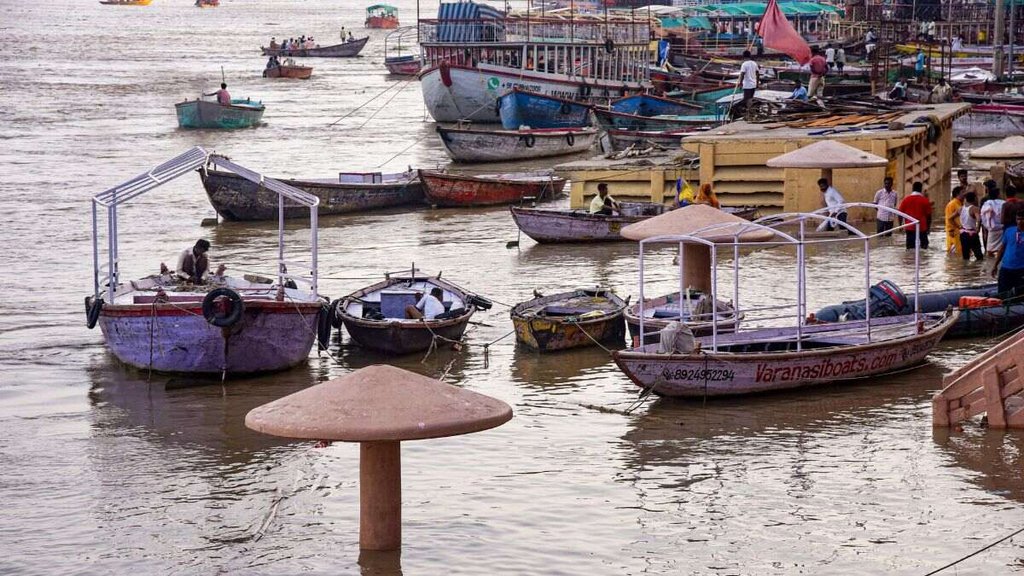 Varanasi News, Varanasi News in Hindi, Ganga River