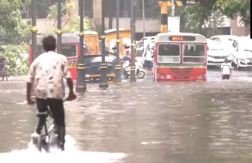 Flooded streets in Mumbai