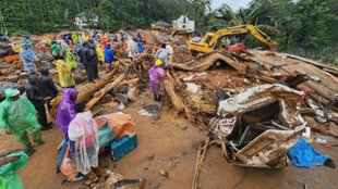 Wayanad Landslides | indian army | Kerala | Chooralmala village