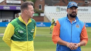 Ind vs Aus | Aus vs Ind | Brett Lee | Yuvraj Singh |