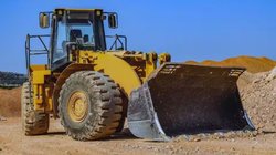 Sambhal: संभल में सती मठ की जमीन से हटाया गया अवैध अतिक्रमण, एसडीएम की अगुवाई में चला बुलडोजर