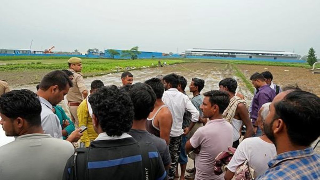 Hathras news, hathras stampede, narayan sakar hari
