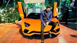 kalki 2898 ad star Prabhas luxurious car collection: कल्कि 2898 एडी से वापसी कर रहे प्रभास, कारों के मामले में है बाहुबली, गैराज में मौजूद हैं Lamborghini से लेकर Rolls Royce