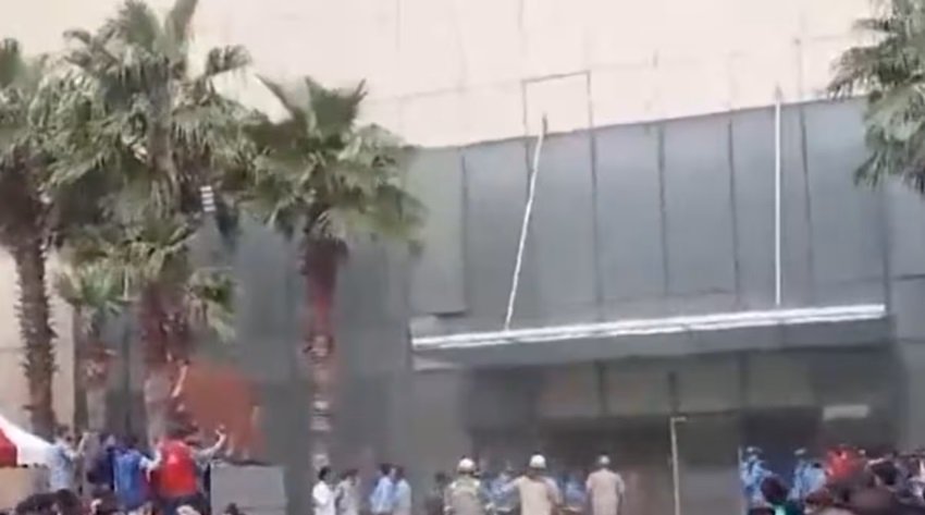 Fire breaks out in Noida Logix Mall