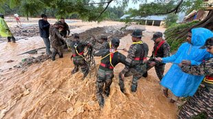 landslide in Wayanad, chooralmala, kavalappara,