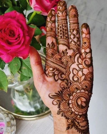 Simple Mehndi Patterns
