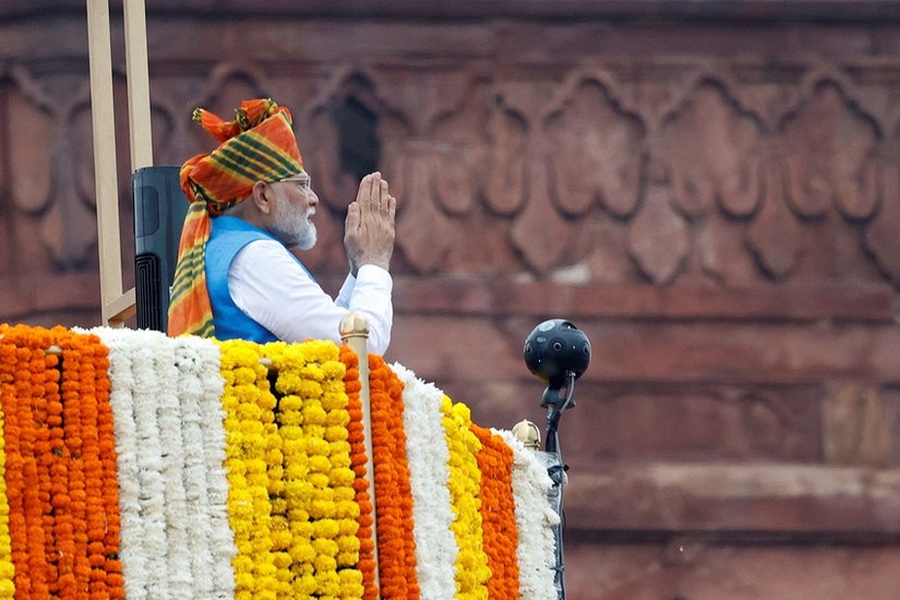 PM Modi Rajasthani leheriya turban
