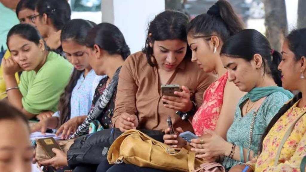 65 lakh student failed in 10 12 board exam, India students