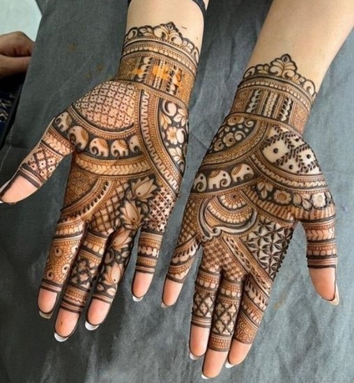Mehndi Designs at Home