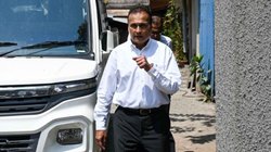 अनिल अंबानी पर SEBI का बैन, शेयर बाजार में नो एंट्री! 25 करोड़ का तगड़ा जुर्माना, मुकेश अंबानी के भाई पर धोखाधड़ी का बड़ा आरोप