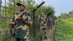 India-Bangladesh Border: भारत में घुसने की कोशिश कर रहे थे हजारों बांग्लादेशी, BSF ने वापस भेजा; बार्डर पर सुरक्षा का कड़ा पहरा