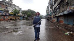 Bangladesh News: बांग्लादेश में कितने हिंदू? शेख हसीना के देश छोड़ने के बाद कई मंदिरों को भी किया टारगेट