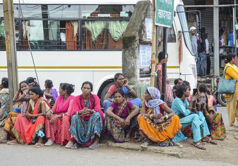 भारत बंद के दौरान सार्वजनिक परिवहन सेवाओं पर इसका असर पड़ता दिखाई दे रहा है। (PTI)