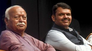Maharashtra Politics | Devendra Fadnavis meets RSS leaders | lok sabha chunav